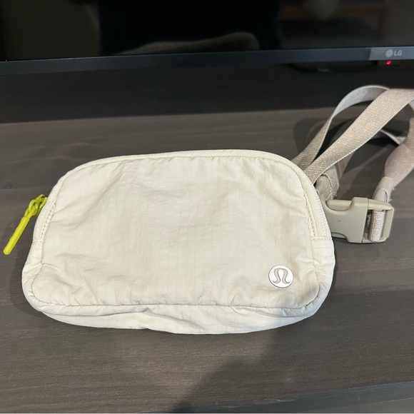 lululemon athletica Handbags - Lululemon Mini Belt Bag